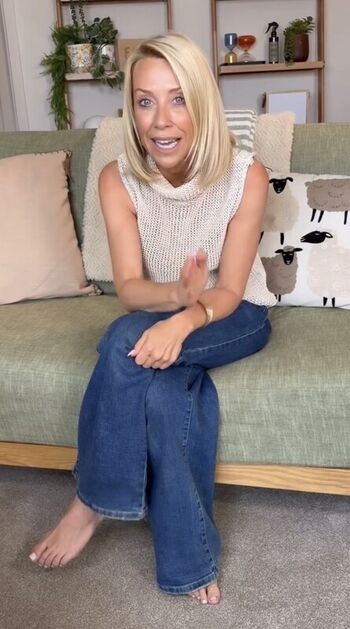 Laura Hamilton