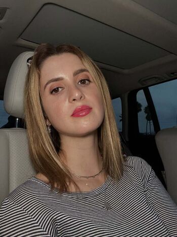 Laura Marano