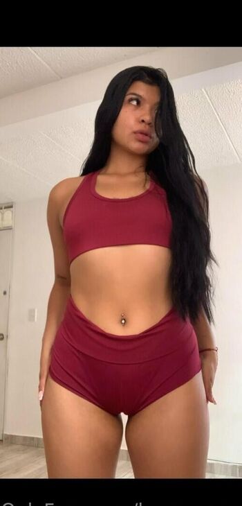 Laura_Secret