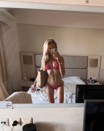 laurafarniok