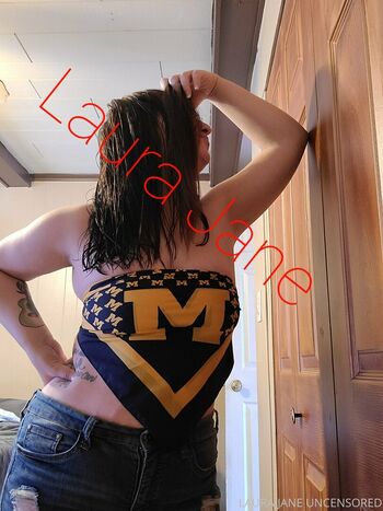 laurajaneuncensored