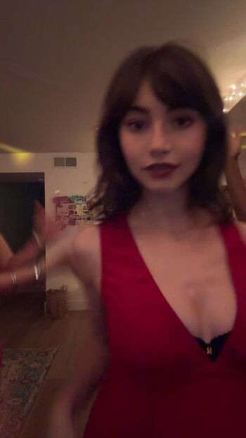 Lauren Donzis