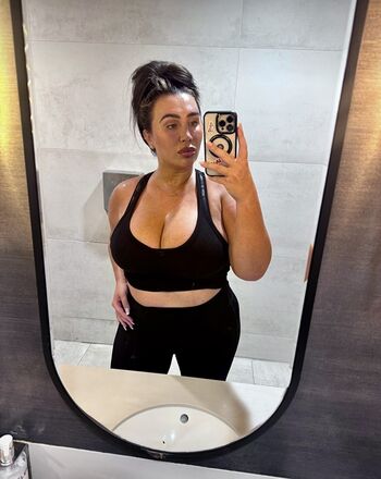 Lauren Goodger
