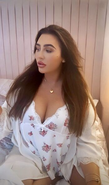 Lauren Goodger