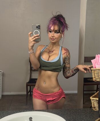 Lauren Hunt