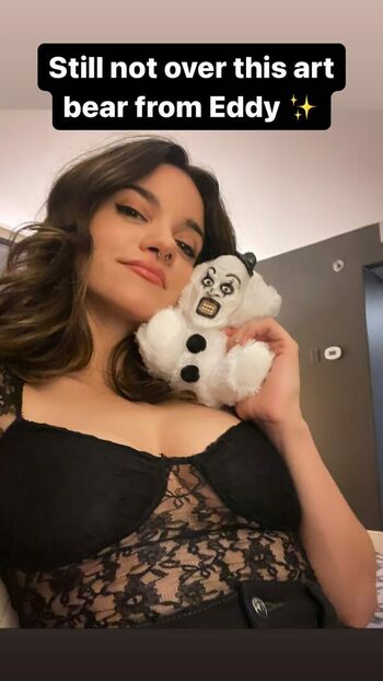 Lauren LaVera