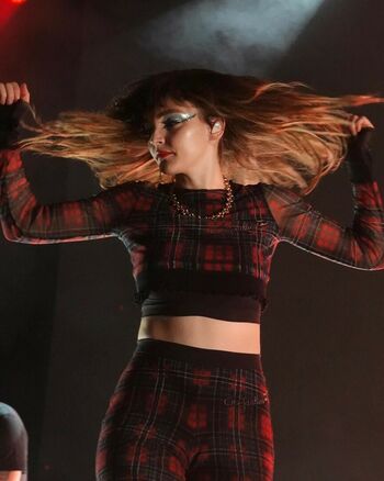 Lauren Mayberry