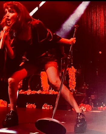 Lauren Mayberry