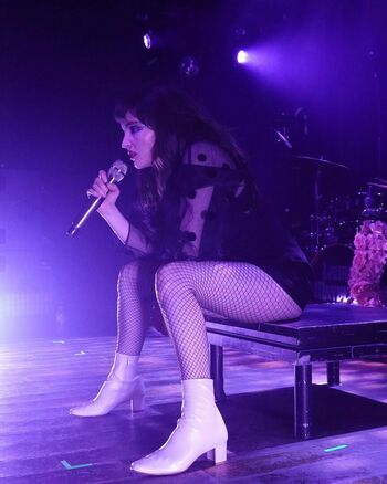 Lauren Mayberry