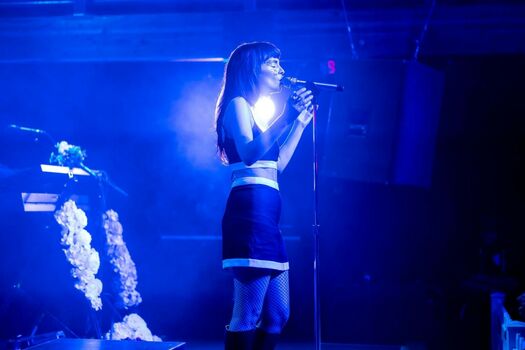 Lauren Mayberry