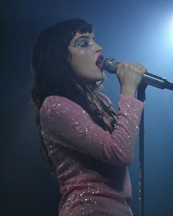 Lauren Mayberry