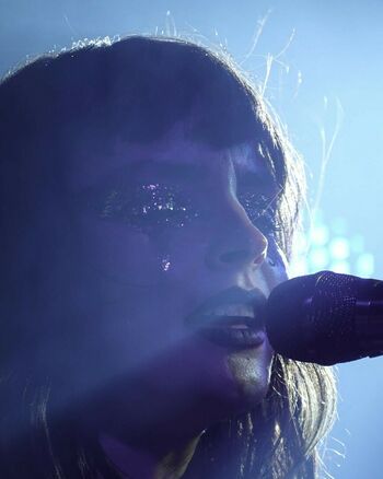 Lauren Mayberry