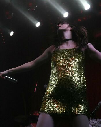Lauren Mayberry