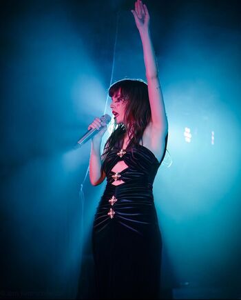 Lauren Mayberry