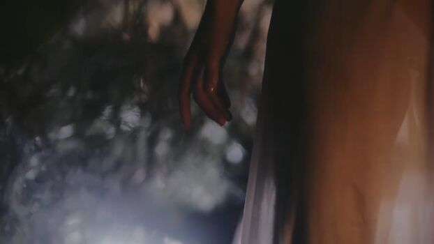 Lauren Mayberry