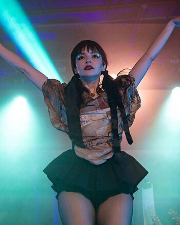 Lauren Mayberry