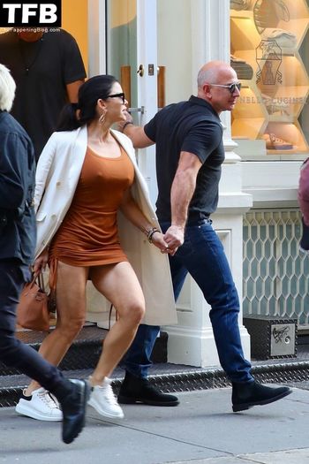 Lauren Sanchez