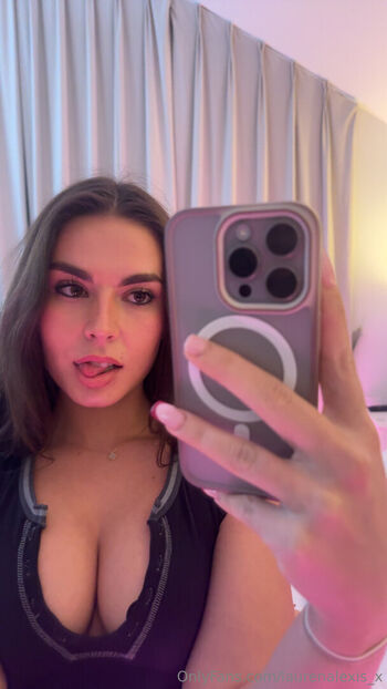 laurenalexis_x
