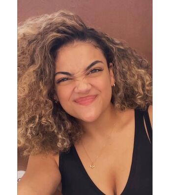 Laurie Hernandez