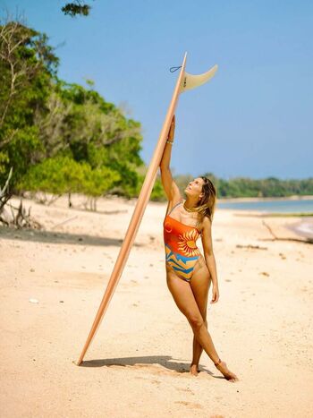 Laury Thilleman