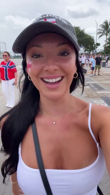 Layah Heilpern