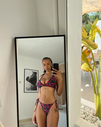 Layla (Laila Darboe)