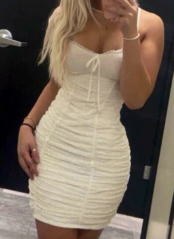 Laylabee_