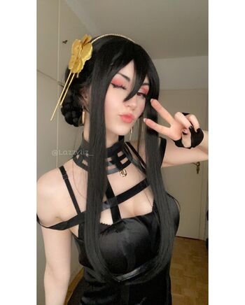 lazzyliz