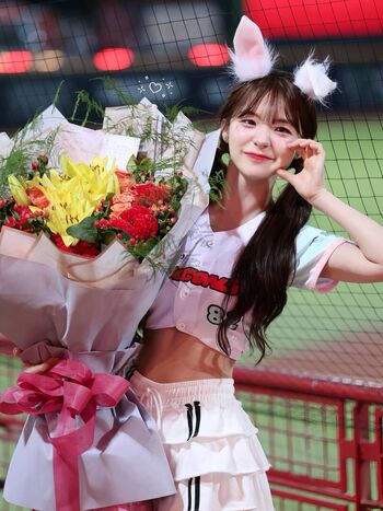 Lee Dahye 이다혜 / le_dahye