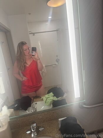 leeleexxxo