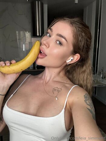 leia_simmons