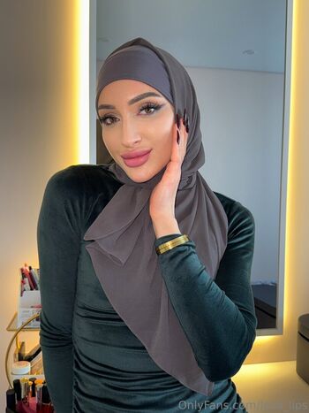 leila_lips