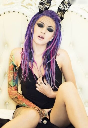 Lena Scissorhands