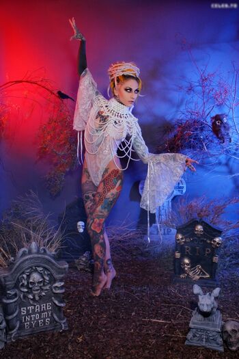 Lena Scissorhands