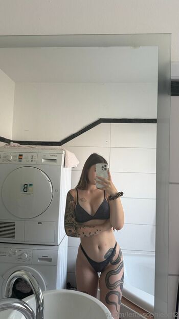 lena-sophieoffi2