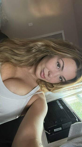 lenaadams18
