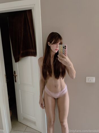 Leni Doll