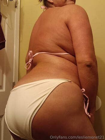 lesliemonet21