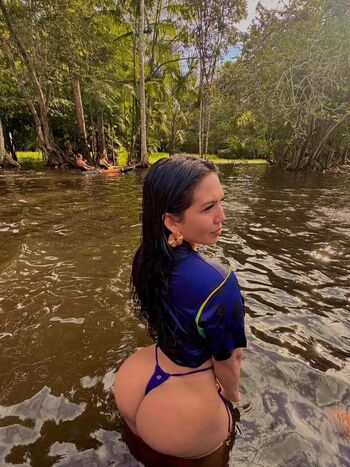 Leuliane Fernandes
