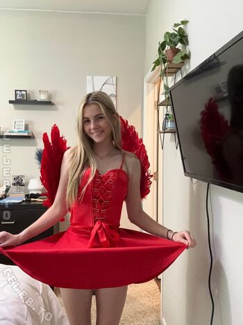 Lexi Smith