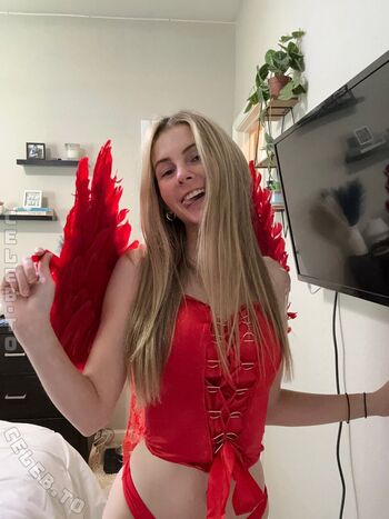 Lexi Smith