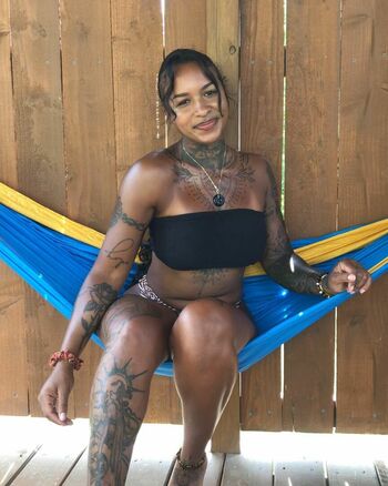 LexOnTheMoonn
