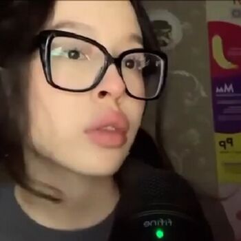 Lezzy Bunny ASMR