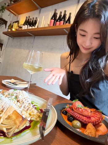 lia_loves___