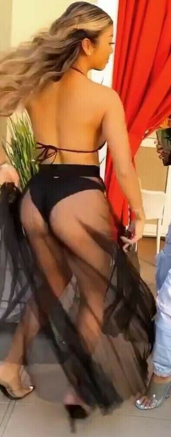 Liane V