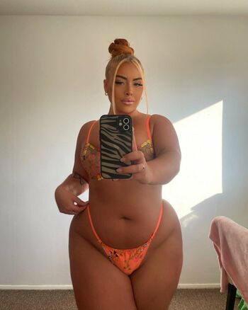 Libby Stokes