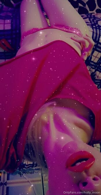 lil_holly