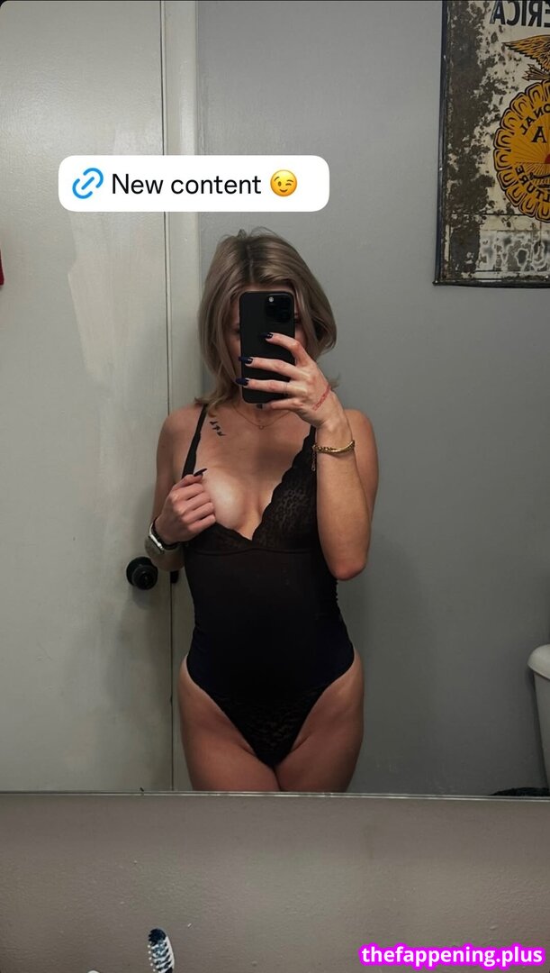 lil.naughty.blonde