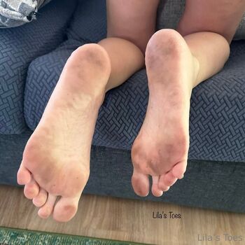 lilas.toes