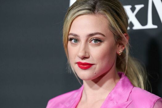 Lili Reinhart